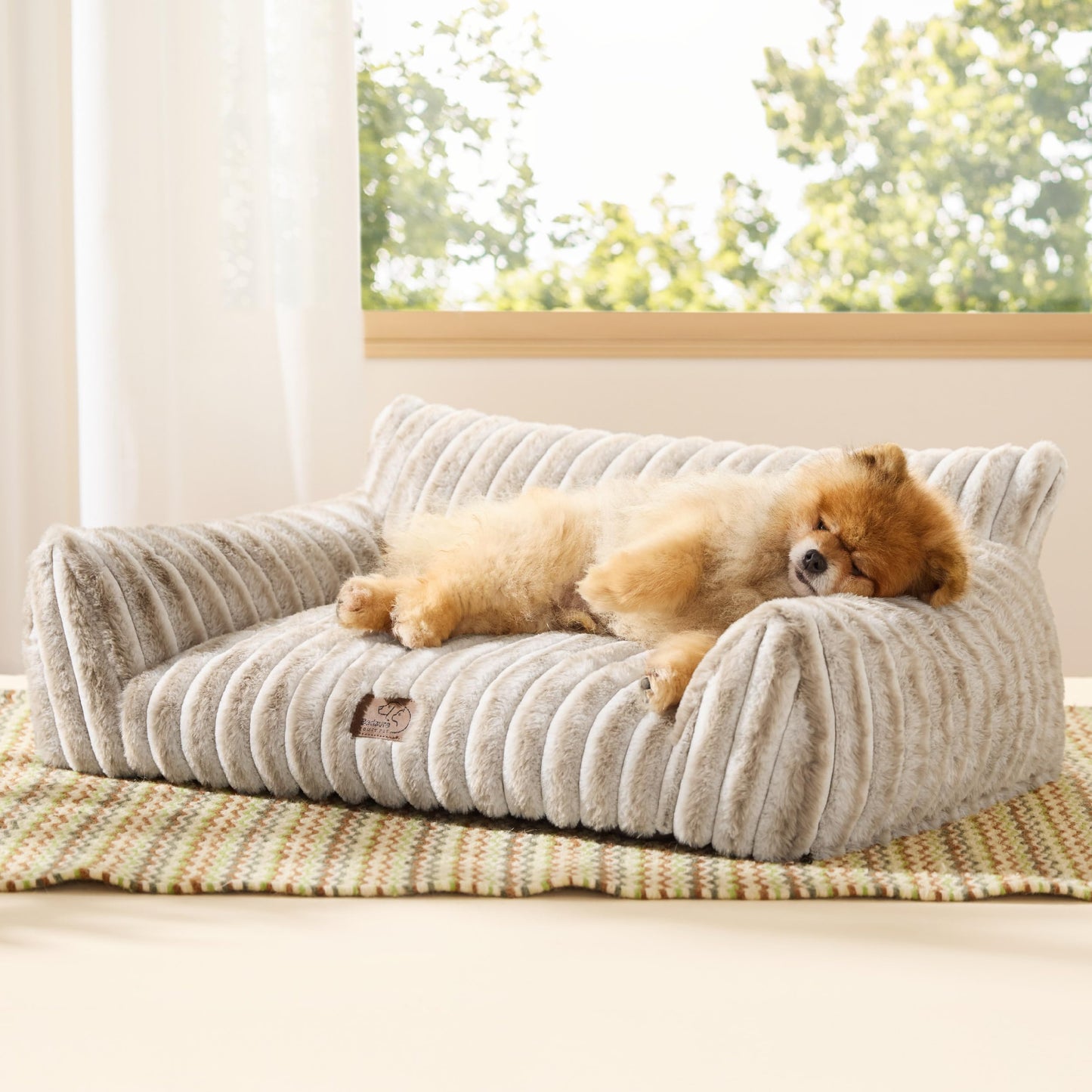 Bedsure ComfyFleece™ Cute Cat Couch for Pets - As Seen on TV on Good Day New York, Fluffy Cats beds for Indoor Cats with Removable Washable Cover, Supportive Pet Sofa, 24inch, Cream