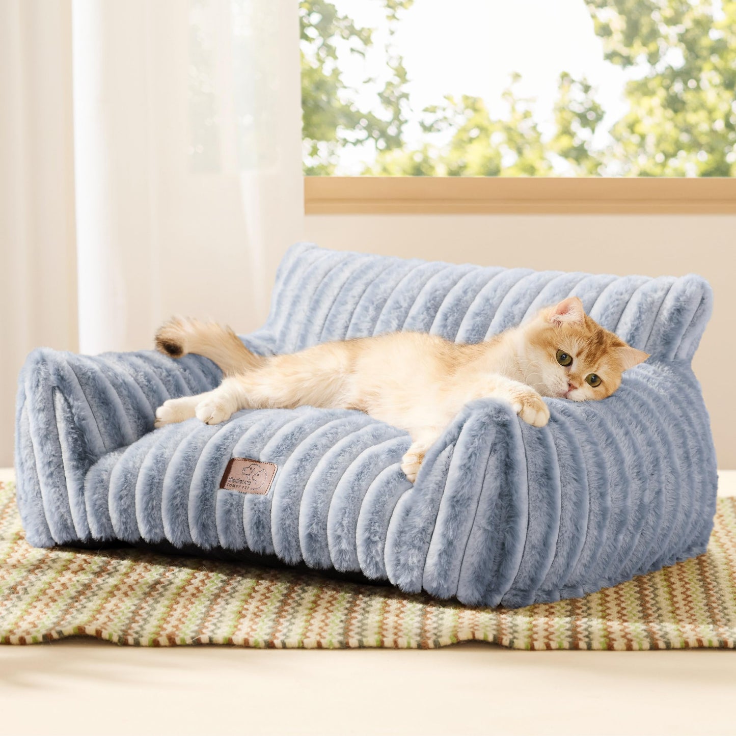 Bedsure ComfyFleece™ Cute Cat Couch for Pets - As Seen on TV on Good Day New York, Fluffy Cats beds for Indoor Cats with Removable Washable Cover, Supportive Pet Sofa, 24inch, Cream